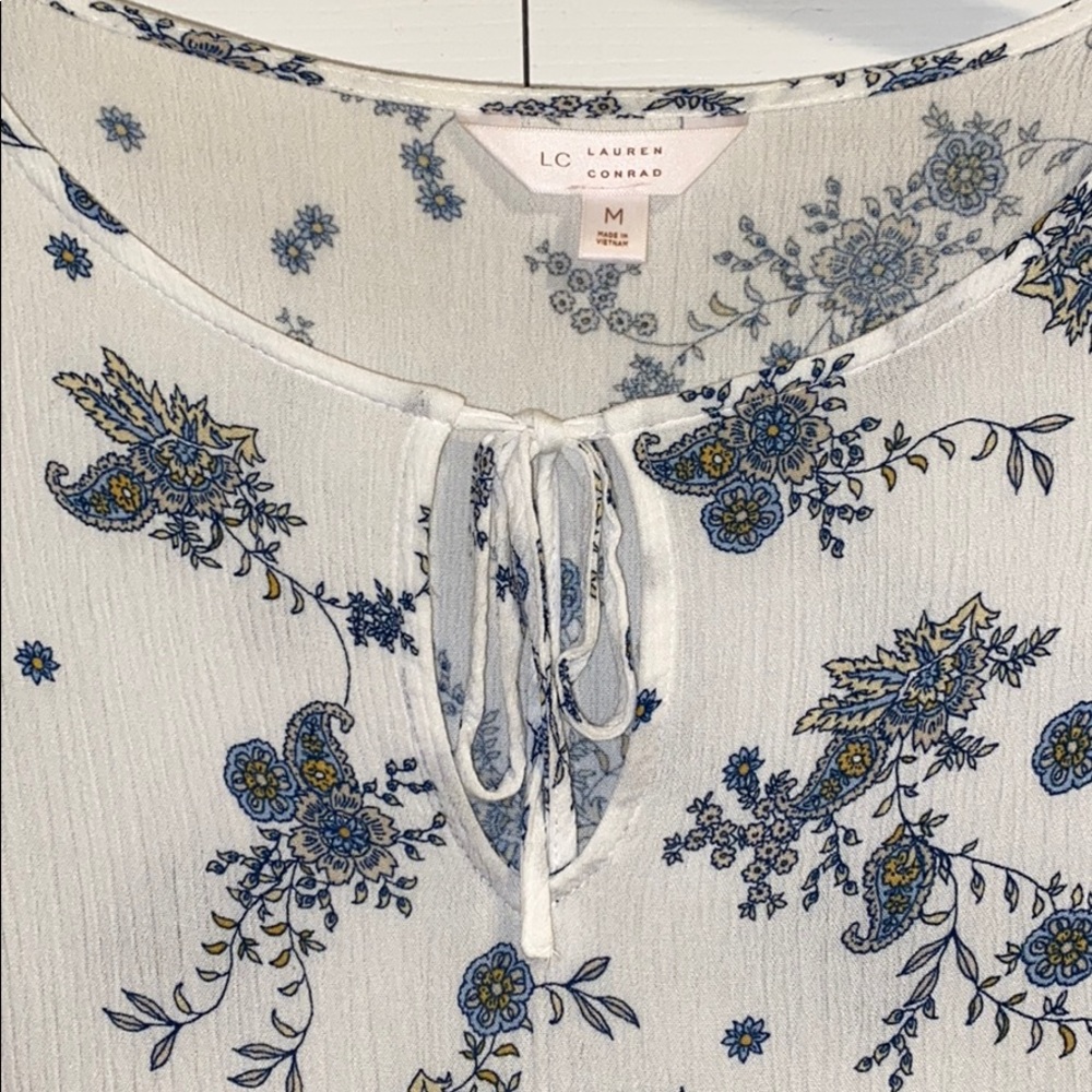 Lauren Conrad top - Picture 2 of 5